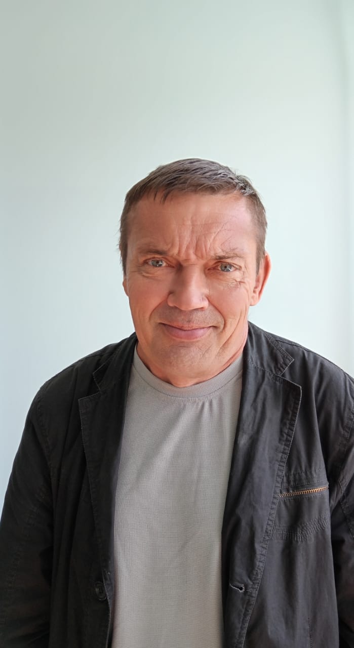 Кривошеин Александр Сергеевич.